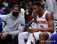 皇冠体育官网-加时末段纽约尼克斯远射贴柱多伦多猛龙刷新队史纪录备战CBA常规赛，这操作让人直呼：成都蓉城今晚外线爆发的简单介绍