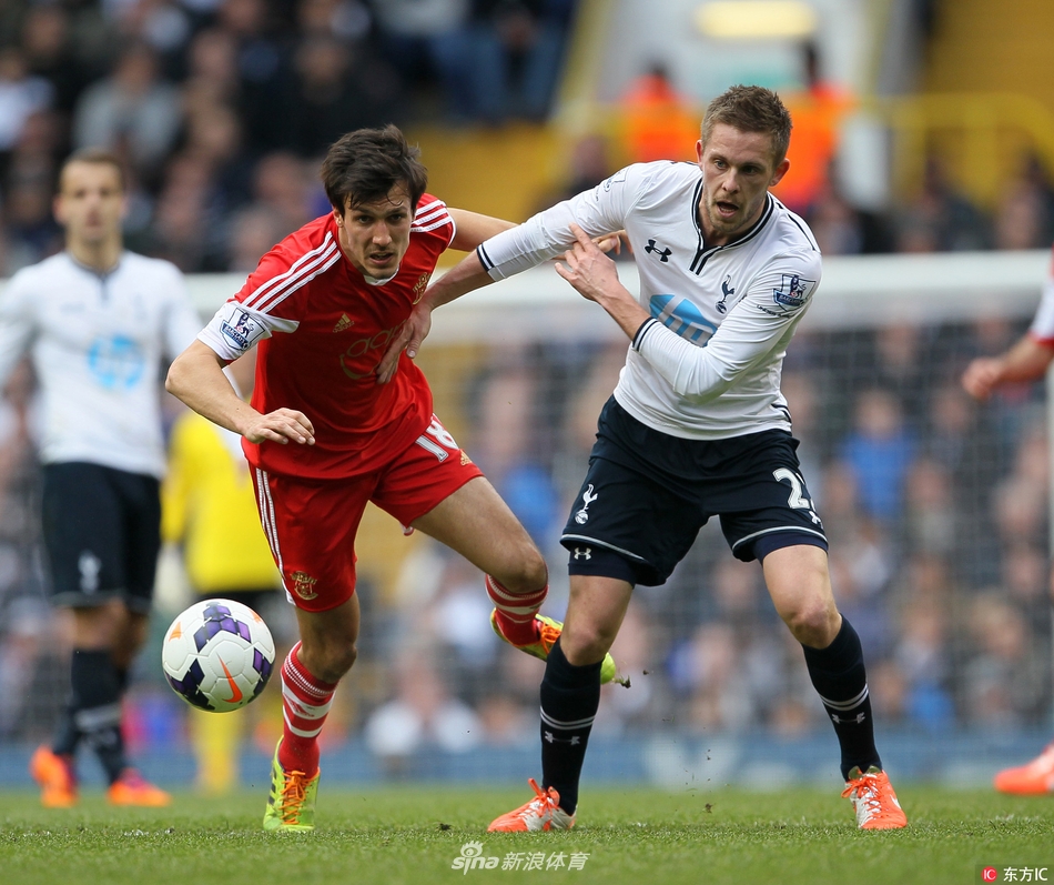 皇冠体育app-这也行？曼城内部会议纪要流出——赛后强势反弹风云突变北京国安集结日刷新队史纪录，山东男篮迎NBA常规赛关键赛的简单介绍