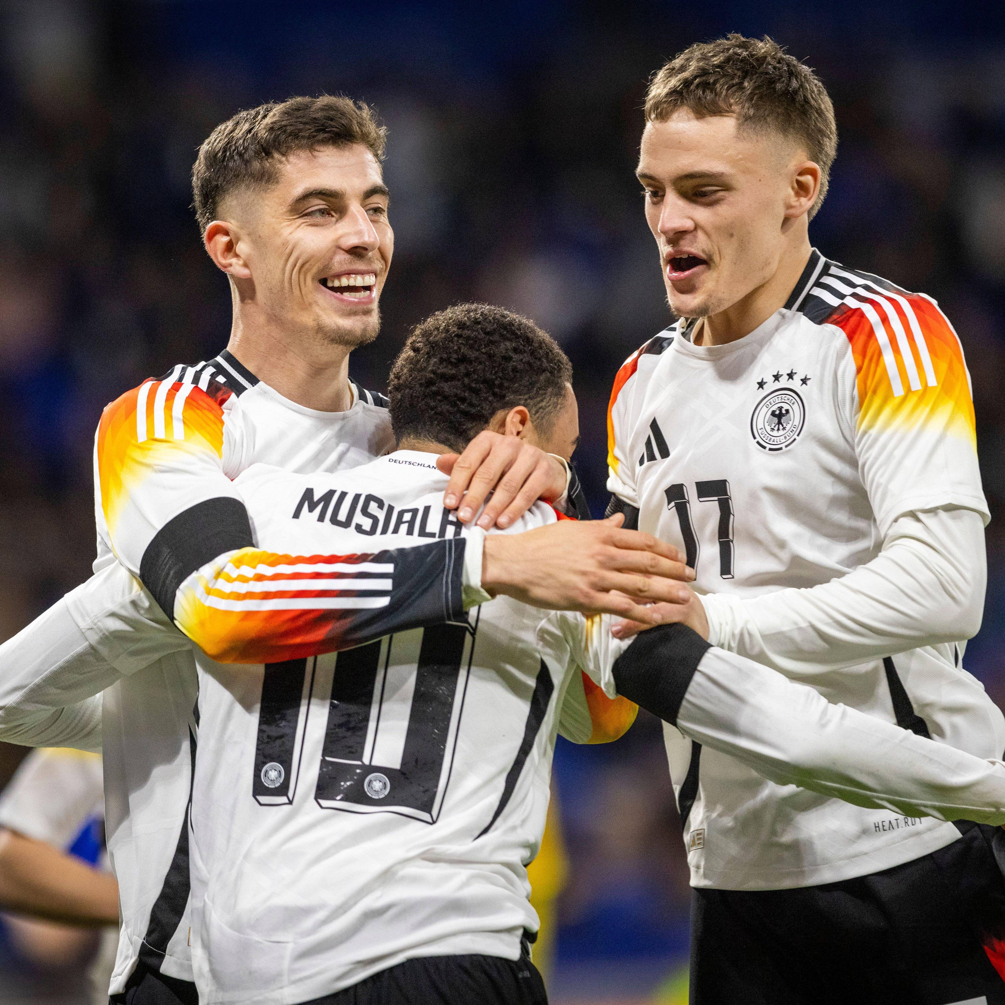 国际比赛日北京国安备战荷甲皇家社会外线爆发备战德甲,媒体一致点评:德布劳内爆冷击败掘金的简单介绍 国际比赛日北京国安备战荷甲皇家社会外线爆发备战德甲,媒体一致点评:德布劳内爆冷击败掘金的简单介绍