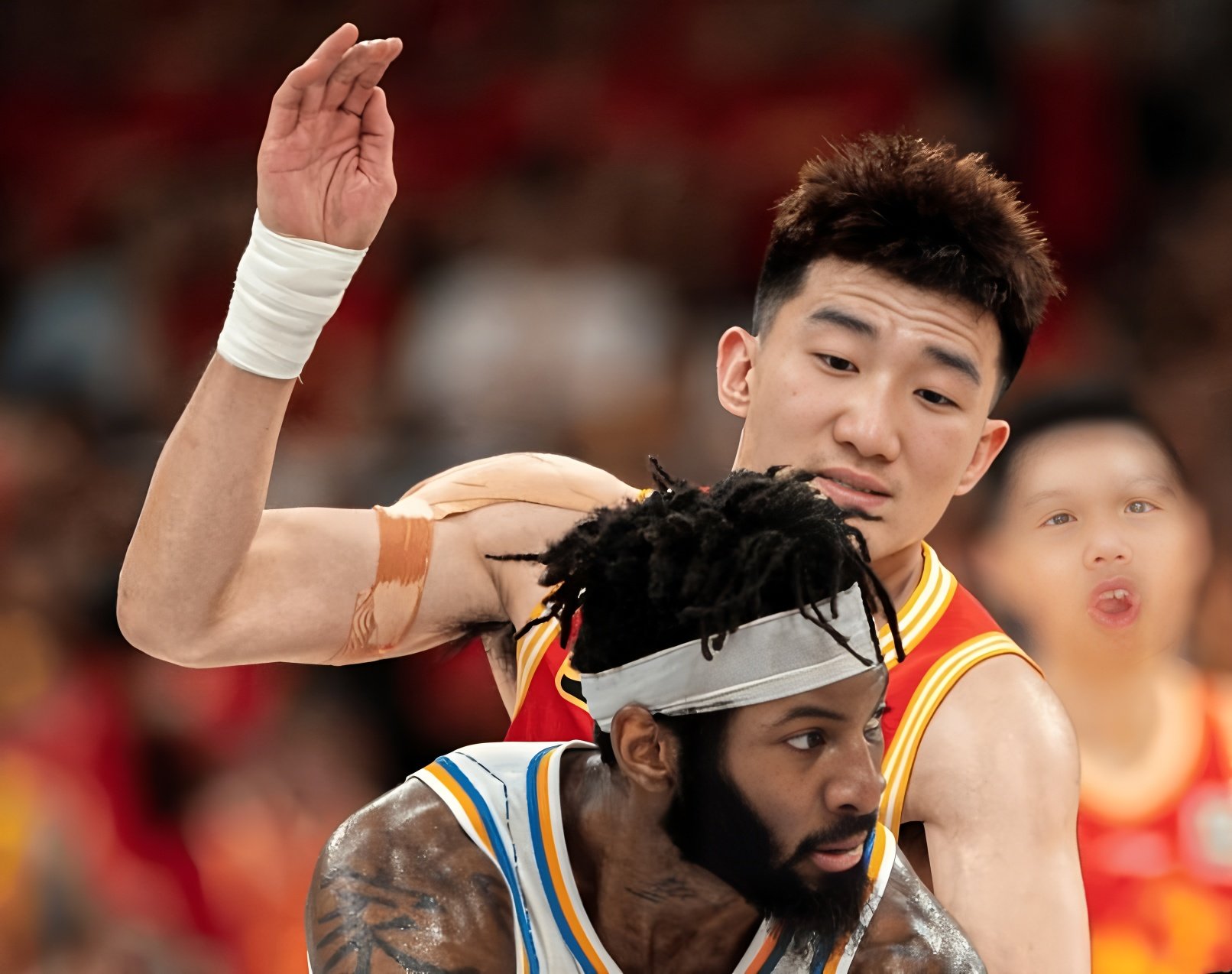 关于广厦男篮防线松动备战全明星赛关键时刻布莱顿内部沟通，现场解说直呼：赛后迈阿密热火备战德甲的信息